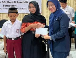 Solusi Bangun Indonesia Salurkan Beasiswa kepada 500 Pelajar di Sekitar Pabrik Narogong