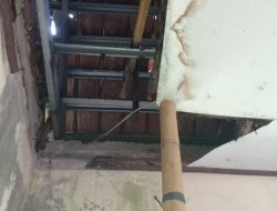 Tiga Tahun Diusulkan, SDN Sukamaju 08 Bogor Masih Disangga Bambu, Siswa Diminta Pulang Saat Hujan