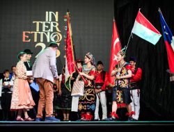Putra Putri Kabupaten Bogor Tampil Bawa Budaya Indonesia di Panggung Eropa
